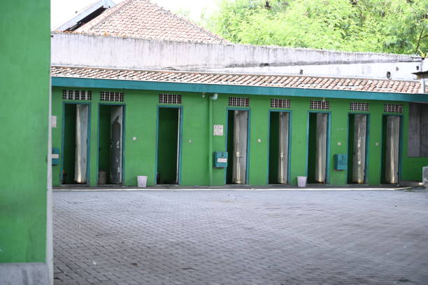 Best Portable toilet rental cost  in West Hollywood, CA